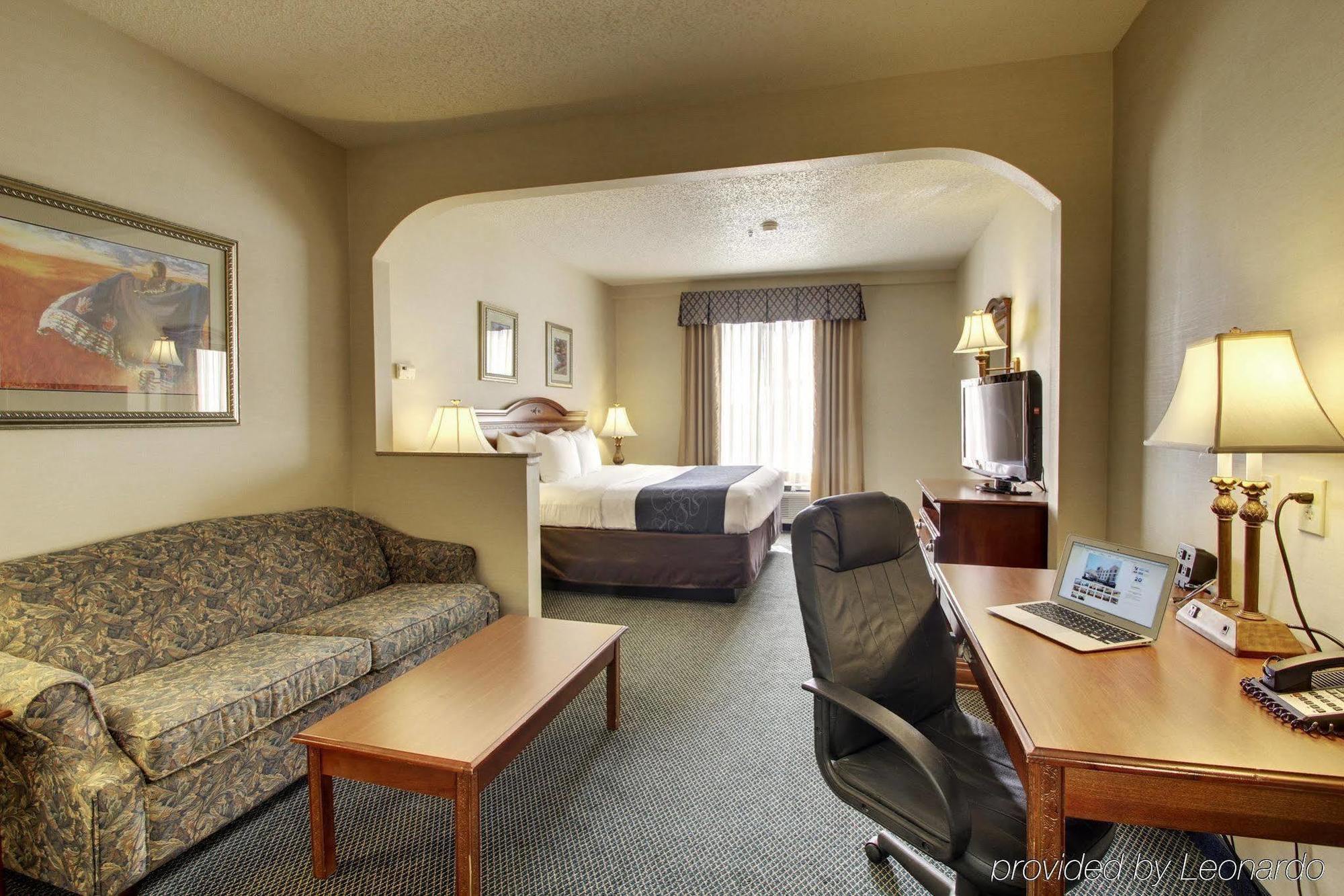 Comfort Suites Waco Near University Area Exterior foto